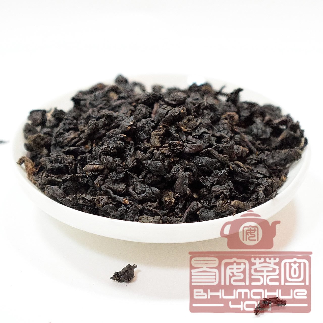 Китайский чай тегуань Инь черный дракон. Тегуань Инь этикетка. Улун темный говно. Дзи Гуань Инь фото. Темный улун